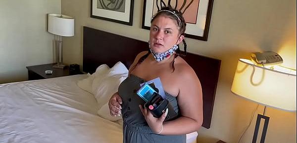  Colombian housekeeper tricked to clean room and suck dick! La Paisa  gets cream pie